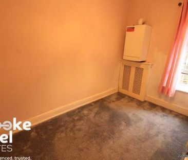 2 bedroom property to rent in Bacup - Photo 2