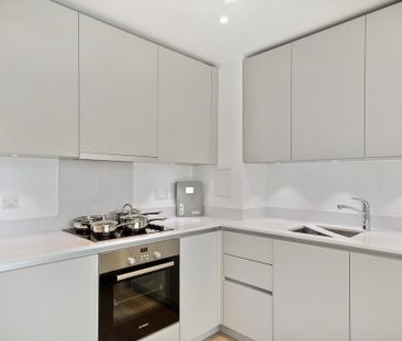 Studio to rent - Photo 3