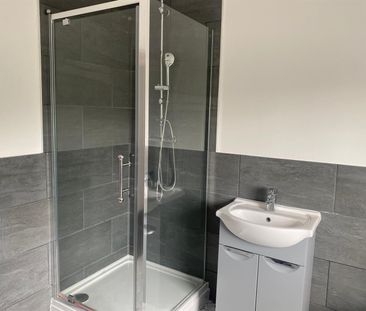 House - Semi-Detached For Rent Thomas Street, Porth - Photo 5