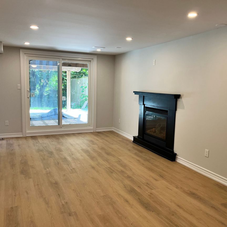 For Lease - 445 Prestwick Drive Unit# BSMT, Oshawa, Ontario - Photo 1