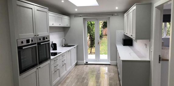 1 bedroom semi-detached house to rent - Photo 2
