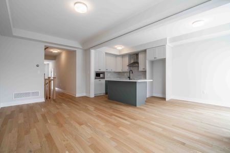 For Lease - 2184 Postmaster Drive Unit# 19, Oakville, Ontario - Photo 2