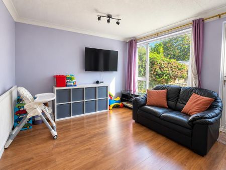 2 bedroom terraced house to rent - Photo 2