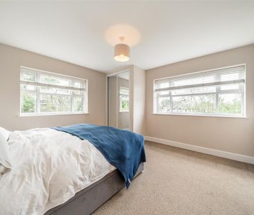 3 bedroom apartment to rent - Photo 3