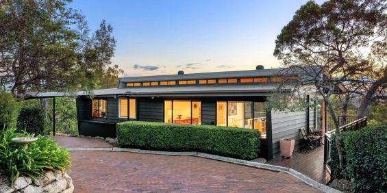 Peaceful Treetop Retreat with Pittwater Views - Photo 3