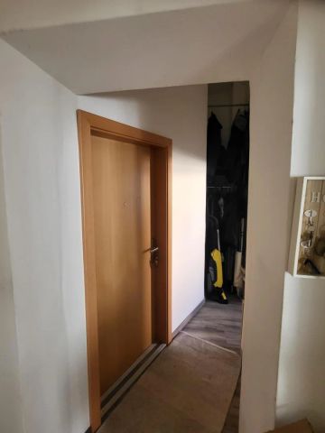 ideale 2 Zimmer Arbeitswohnung 48m² - inkl. Parkplatz - Foto 2