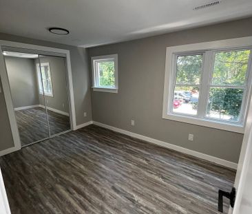 For Lease - 9 Gunn Street Unit# 1, Barrie, Ontario - Photo 3