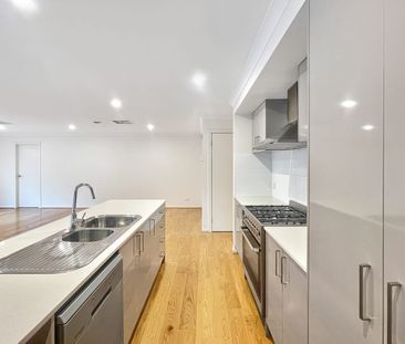 3 Sandridge Way, Wallan, Vic 3756 - Photo 5