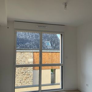 Location Appartement 3 pièces 63m² - Photo 2