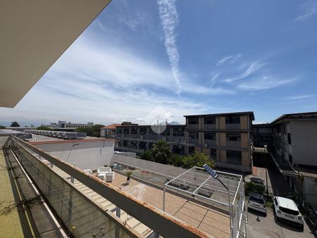 5 locali in affitto - Photo 4