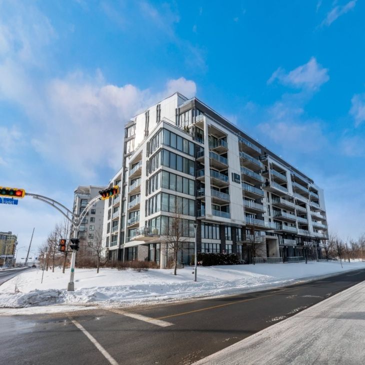 Appartement à louer - Laval (Chomedey) (Autres) - Photo 1