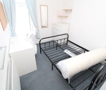 House - Terraced For Rent Bertha Street, Pontypridd - Photo 4