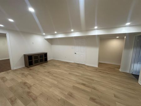 For Lease - 12 Brooklet Court, Markham, Ontario - Photo 4