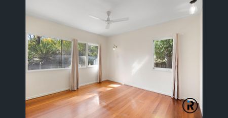 Spacious Family Home with Office, Storage, Pool & Forest Views - Photo 2