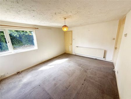 3 Bedroom House To Rent - Photo 2