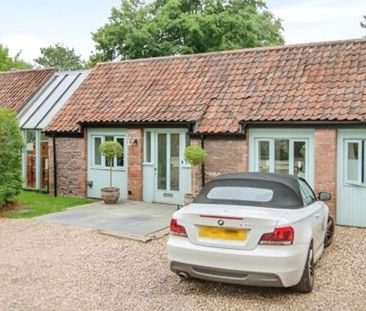 If you are a family or couple looking for an immaculately presented... - Photo 6