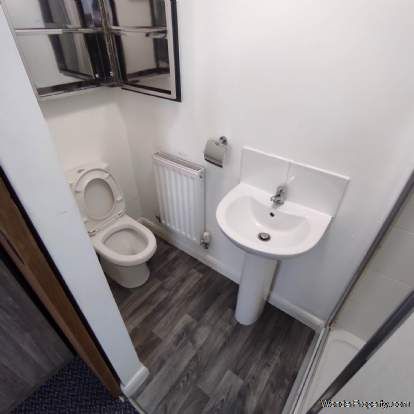 1 bedroom property to rent in Salford - Photo 3