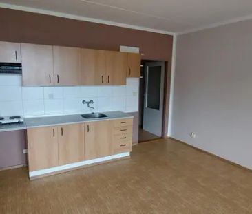 Pronájem bytu 1+kk s lodžií, Valašské Meziříčí, ul. Luční - Photo 1