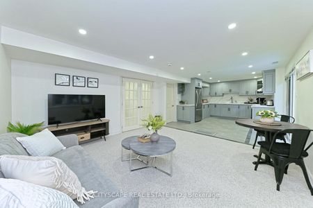 For Lease - 354 Plains Road, Burlington, Ontario - Photo 2