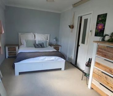 Property Management82 Whangaparaoa Road, Red Beach - House for Rent - Photo 1