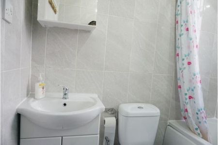 3 Bed Semi-Detached House, Saltney Avenue, M20 - Photo 3