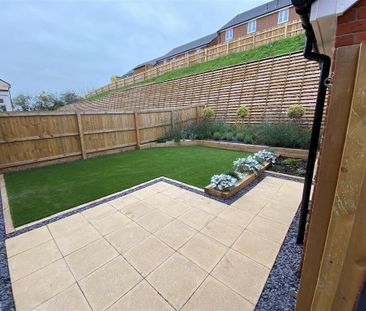 3 bedroom terraced house to rent - Photo 5