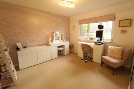 3 bedroom bungalow to rent - Photo 3