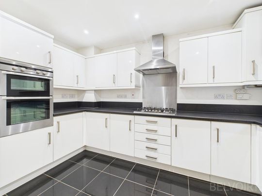 3 bedroom terraced house to rent - Photo 1