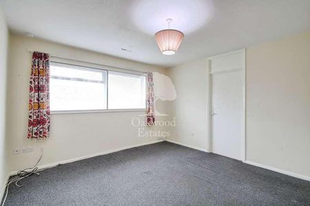 Cherwell Close, Langley, SL3 - Photo 3