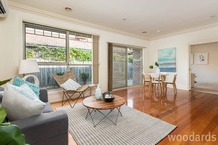 Spacious single level stunner with school zone appeal - Photo 5