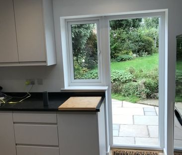 Cherry Close Room 4 - Photo 4