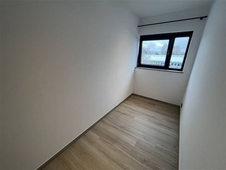 Appartement te huur - Foto 2