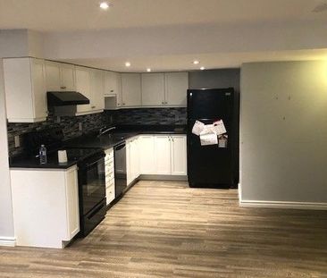 For Lease - 11 Whitbread Crescent, Ajax, Ontario - Photo 2