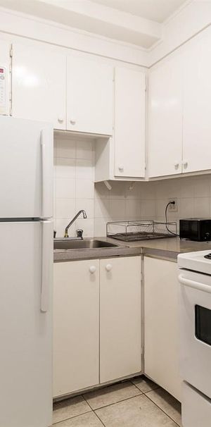 1 Bedroom - 3505 Sainte-Famille,, Montréal - Photo 1