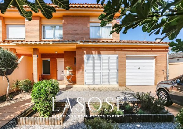 224m² House to rent in Vallpineda-Rocamar, Sant Pere de Ribes