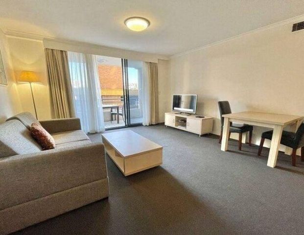 Sydney Central Fully Furnished 1 bedroom apartment - Photo 1