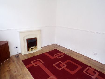 3 bedroom house to rent - Photo 2