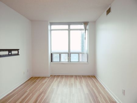 For Lease - 8 Hillcrest Avenue Unit# 2303, Toronto, Ontario - Photo 2
