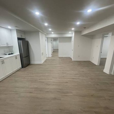 Brand New Legal 3 Bedroom Basement Apartment (Windfields Oshawa) - Photo 1