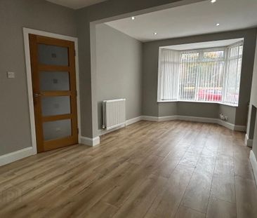 1 Willowfield Crescent, Belfast, BT6 8HP - Photo 4