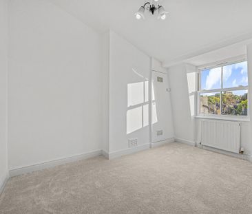 2 bedroom flat to rent - Photo 6