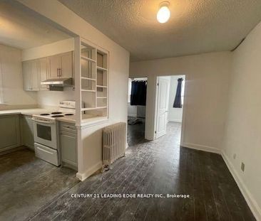 For Lease - 1516 Eglinton Avenue Unit# Apt 1, Toronto, Ontario - Photo 4