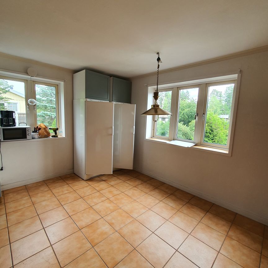 Lännerstavägen, Saltsjö-Boo - Photo 1