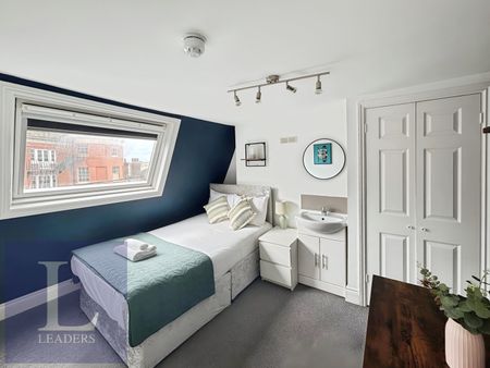 5 bedroom house to rent Western Road, Hove, BN3 - Photo 5