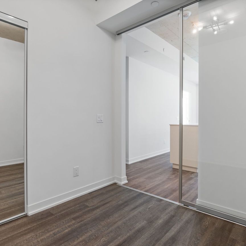 For Lease - 1808 St Clair Avenue Unit# 408, Toronto, Ontario - Photo 1