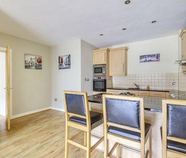 2 bedroom apartment to rent - Photo 5