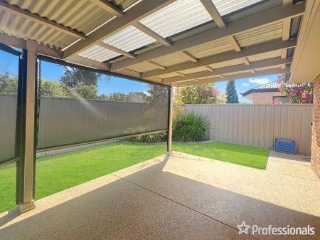 3/6 Yoogali Street, Glenfield Park NSW 2650 - Photo 4