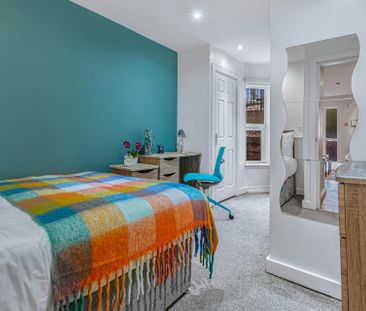 167 HYDE PARK ROAD Leeds - LS6 1AH - Photo 2