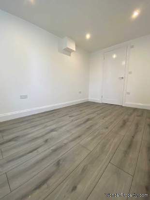 1 bedroom property to rent in Luton - Photo 5