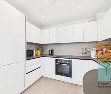 2 bedroom flat to rent - Photo 2